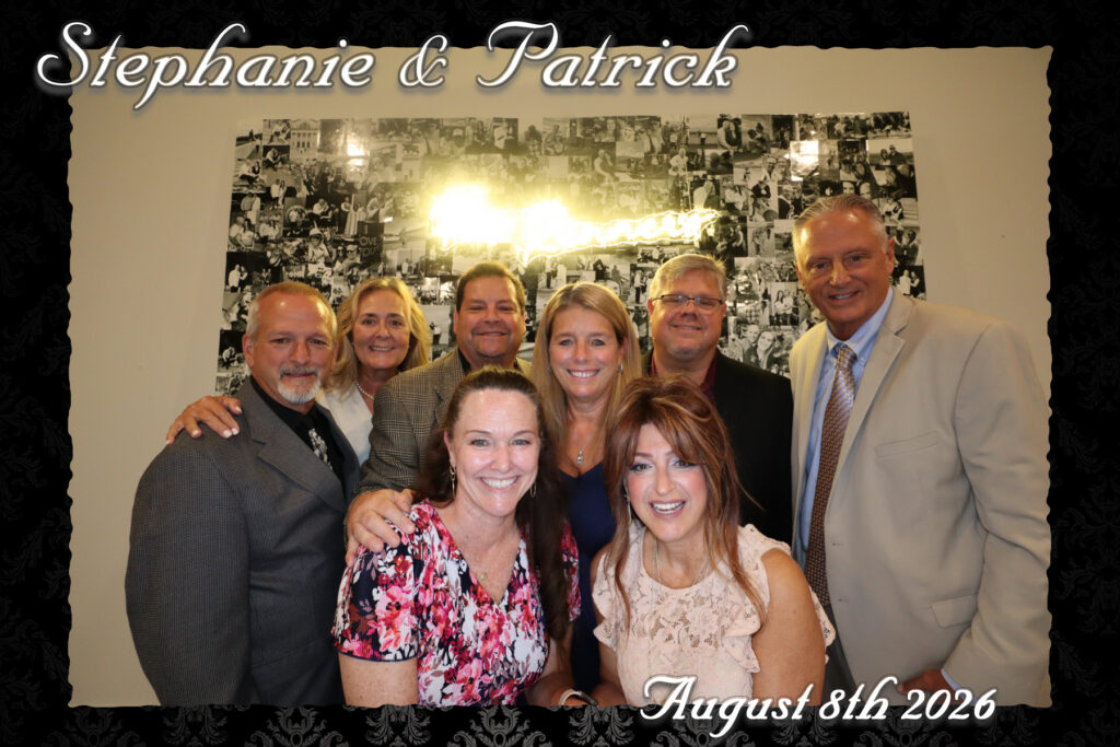 08-08-2026 – The Renners 314DJ Photo Booth (106)