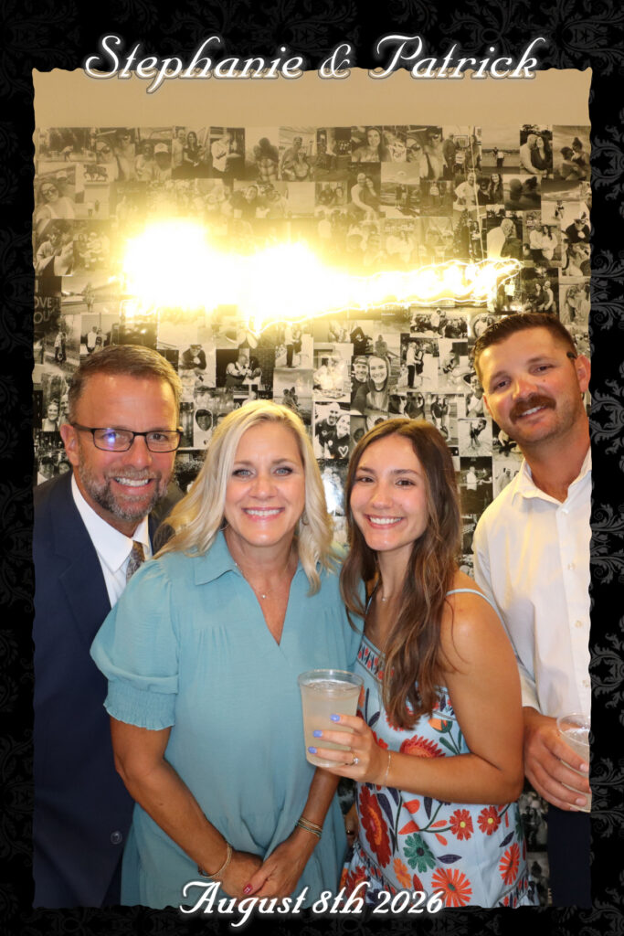 08-08-2026 – The Renners 314DJ Photo Booth (111)